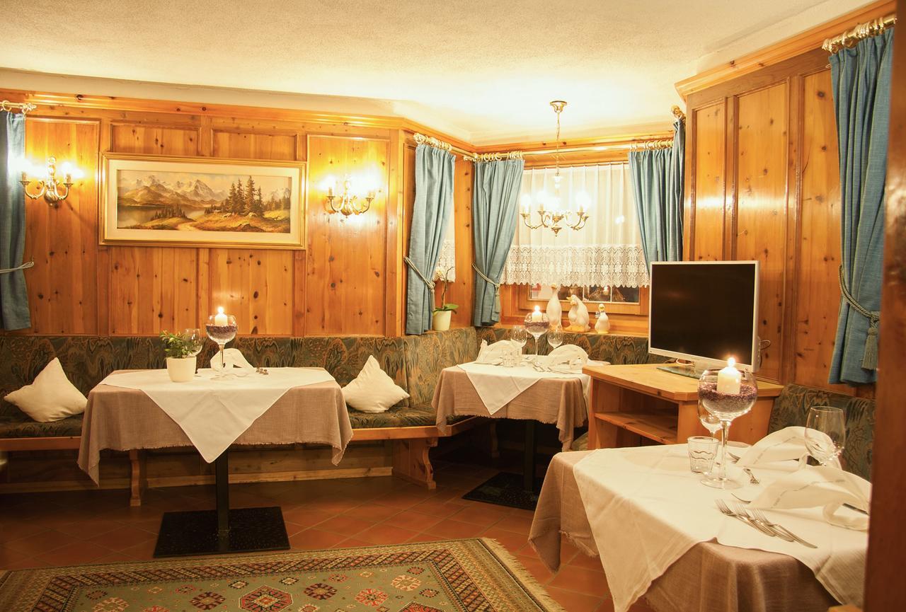 Hotel Enzian Villa Ottone Esterno foto