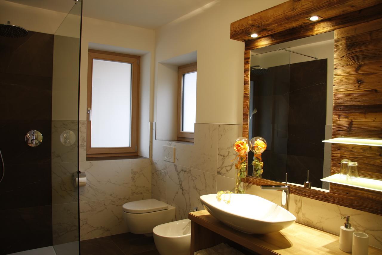 Hotel Enzian Villa Ottone Esterno foto