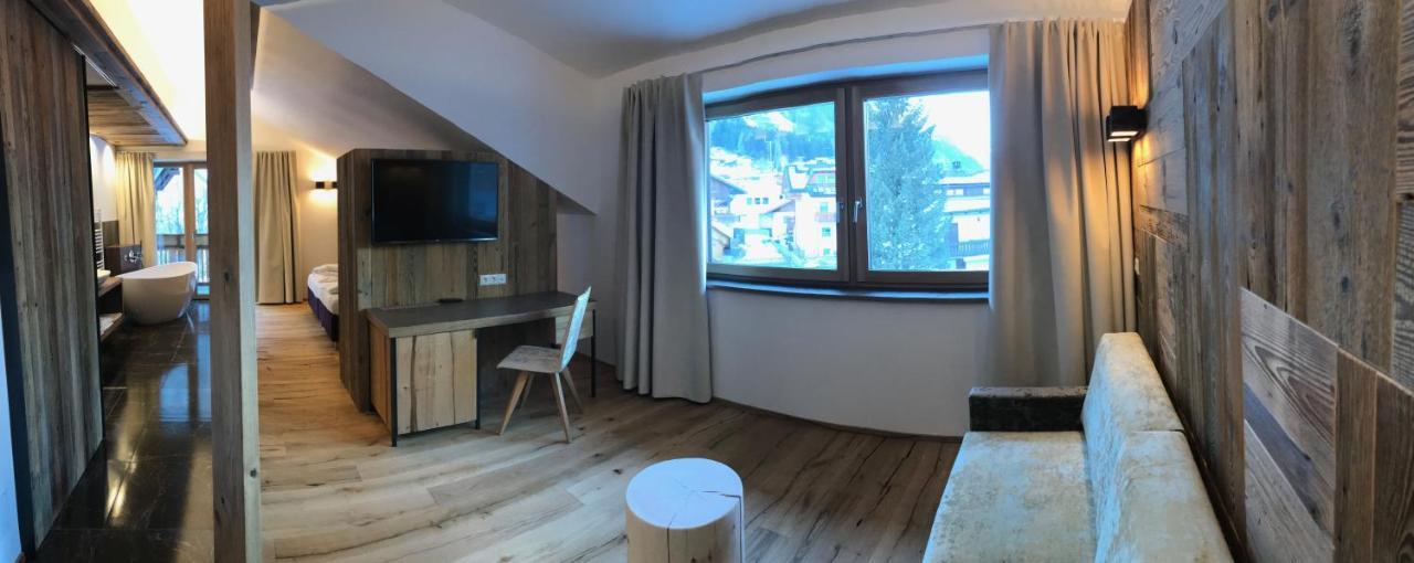 Hotel Enzian Villa Ottone Camera foto