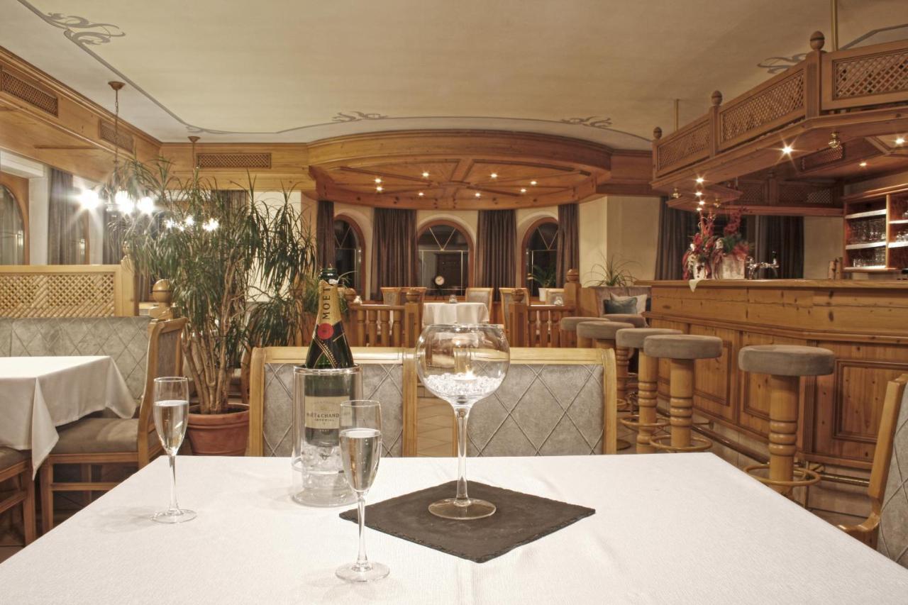 Hotel Enzian Villa Ottone Esterno foto